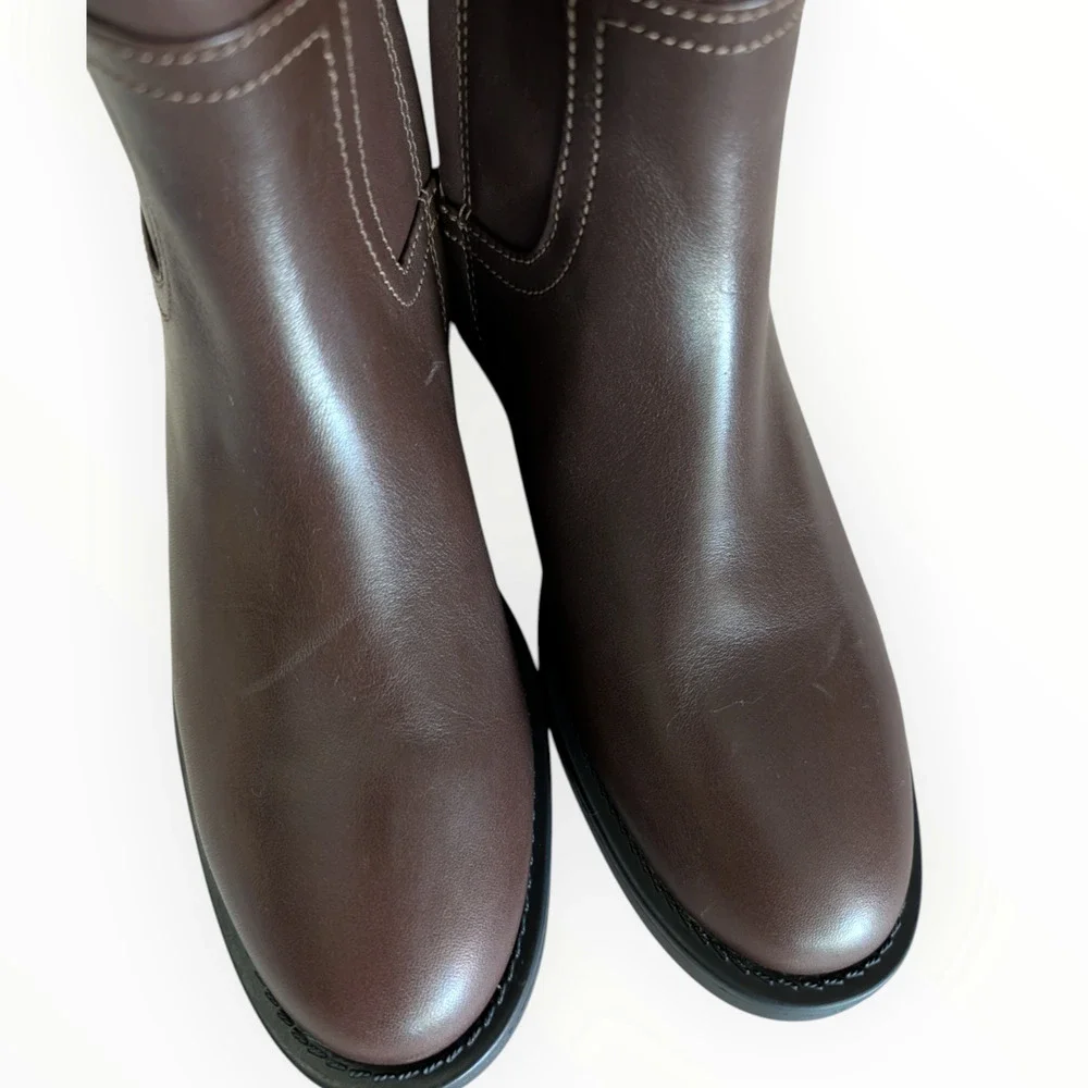 Coach Park Tall Boot in Maple Brown Leather New Size 6 Riding Boots Round Toe